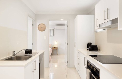 Rocklea Apartamento | 1 Bdr Apt! GST Credits! Kitchen! Parking! 314F1