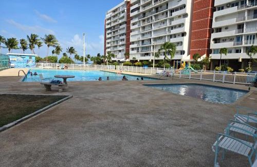 Fajardo Apartamento | 1 bdrm Island Escape with Ocean Views & Family Comfort Condominio Isleta marina