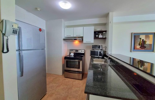 Calidonia Apartamento | 1 BDRM SWIMMING POOL AV. BALBOA PANAMA CITY BAYFRONT 809