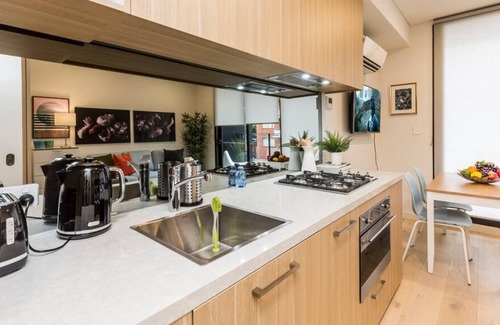 Leichhardt Apartamento | Air Conditioned One Bedroom with Pool Close To CBD