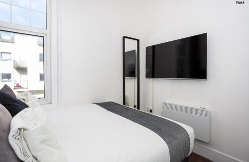 Southend-on-Sea Apartamento | 1 Bed Apartments, 2 Mins to Beach, Sleeps 4