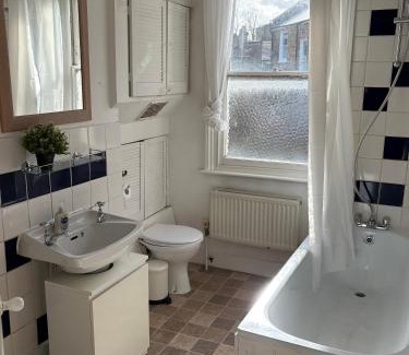 Shepherd's Bush Apartamento | 1 bed Apt in Shepherds Bush-Westfield