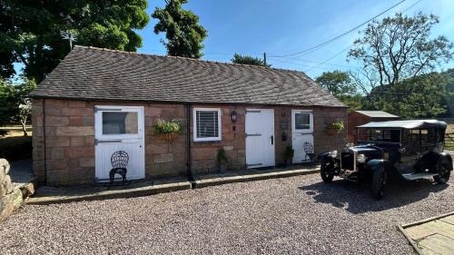 Cauldon Low Casa | 1 Bed Barn Alton Towers Chatsworth Polars Peaks