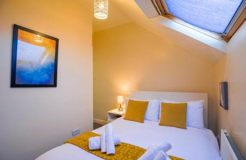Leeds Apartamento | 1 bed Flat 'Charlie' in Dewsbury Rd Leeds