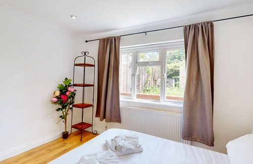 Friern Barnet Apartamento | 1 Bed Flat in Arnos Grove Near Alexandra Palace