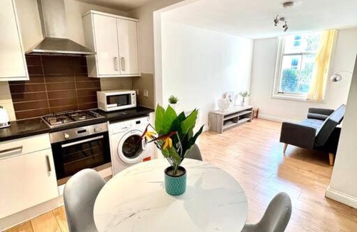 Highbury West Apartamento | 1 Bed Flat London a step to Emirates Stadium