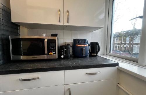Markhouse Apartamento | 1-Bed Flat with Fast Wi-Fi in prime location 15mins from central london