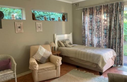 Umzumbe Apartamento | 1 bed garden flat