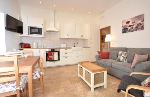 Pantygelli Casa | 1 Bed in Abergavenny 47884