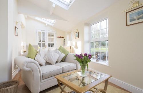 Bacton Casa | 1 Bed in Bacton KT114