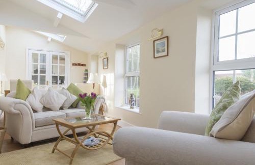 Bacton Casa | 1 Bed in Bacton KT114