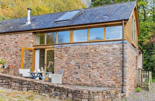 Oakfordbridge Casa | 1 Bed in Bampton 94766