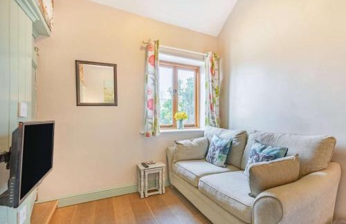 Kingswear Casa | 1 Bed in Barnstaple 09090