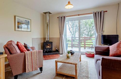 Marybank Casa | 1 Bed in Beauly 82778