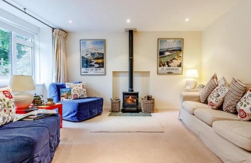 Blairgowrie Casa | 1 Bed in Blacklunans CA361