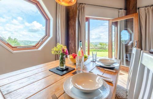 Llanfihangel-Ystrad Cabina | 1 Bed in Dihewyd oc-s32353