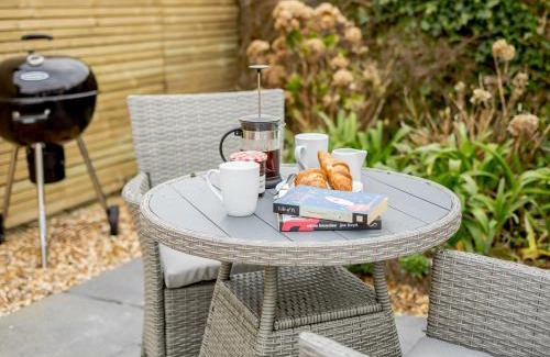 Redruth Casa | 1 Bed in Falmouth 85826