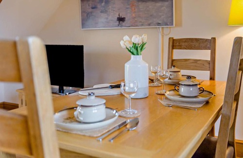 Launceston Casa | 1 Bed in Launceston 95237