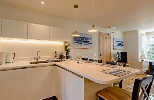 Hythe Casa | 1 Bed in Hythe 89967