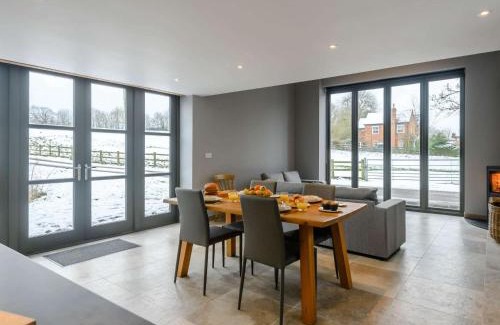 Sandy Casa | 1 Bed in Little Gransden 81056