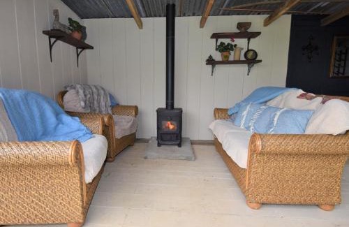 Llandysul Casa | 1 Bed in Llandysul 85415