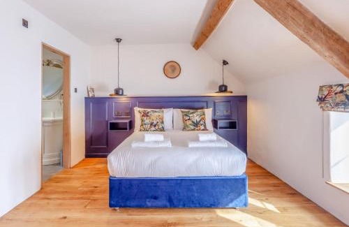 Montacute Casa | 1 Bed in Montacute 93149