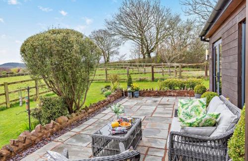 Fiddington Casa | 1 Bed in Nether Stowey 36190