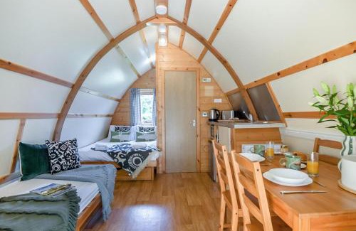 Cromer Cabina | 1 Bed in Northrepps oc-f32552