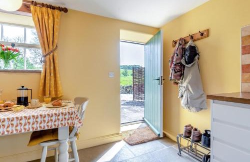 Leek Casa | 1 Bed in Onecote 91864