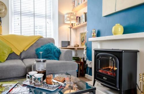 Penrhyndeudraeth Casa | 1 Bed in Porthmadog 78300
