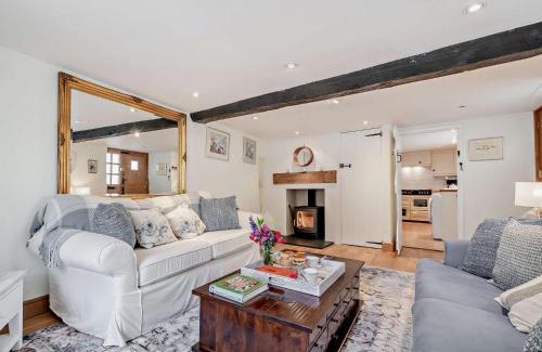 Rode Casa | 1 Bed in Rode 91715