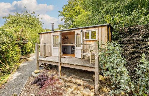 Kingswood Casa | 1 Bed in Welshpool 92796