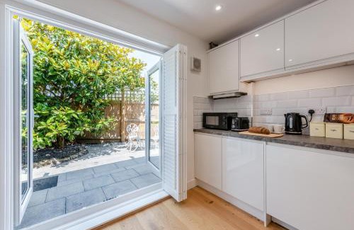 Ford Casa | 1 Bed in Yapton oc-b32757