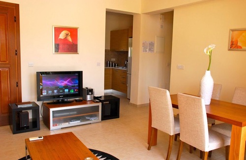 Aphrodite Hills Apartamento | Apartamento de lujo de 1 cama junto a la piscina en el galardonado Aphrodite Hills Resort Kouklia