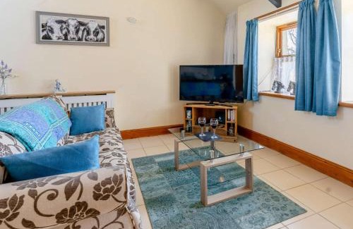 Llanybydder Casa | 1 bed property in Brynteg 81354