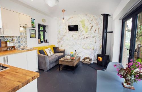 Abergavenny Casa | 1 bed property in Gilwern Brecon Beacons 75206