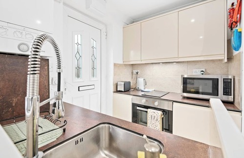 Friern Barnet Apartamento | 1 bedroom 2 min New Southgate / Arnos Grove London