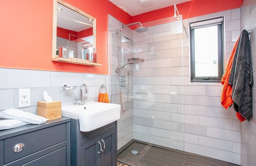 Black Torrington Cabaña | 1 bedroom accommodation in Merton, near Okehampton
