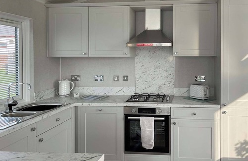 Aberaeron Chalet De Esquí | 1 bedroom accommodation in Ceredigion