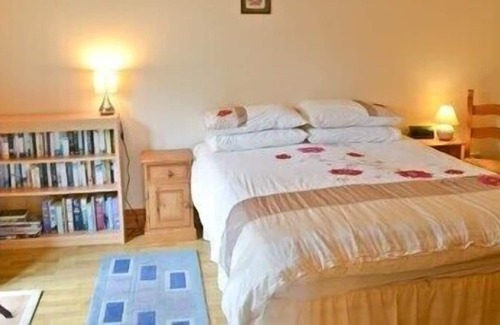 Aldborough Cabaña | 1 bedroom accommodation in Plumstead Green, near Holt