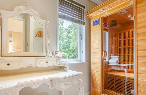 Churchill Cabina | 1 bedroom accommodation in Cotswolds