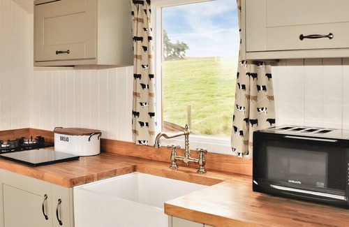 Hallington Cabaña | 1 bedroom accommodation in Otterburn