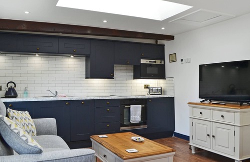 St Bees Cabaña | Excellent single storey cottage sleeps up to three guests in the heart of St Bees.