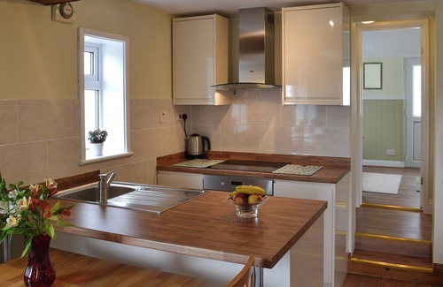 Trenance Cabaña | Alojamiento de 1 habitación en Mawgan Porth, cerca de Newquay