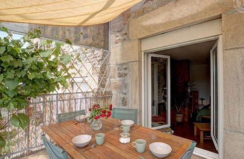 Saint-Genest-Lerpt Cabaña | Apartamento T2 con terraza, parking y wifi en St-Genest-Lerpt