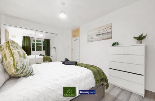 Highbury Apartamento | 1 Bedroom Apartment By Arhouse Apartments Short Lets & Serviced Accommodation Highbury With Free WiFi