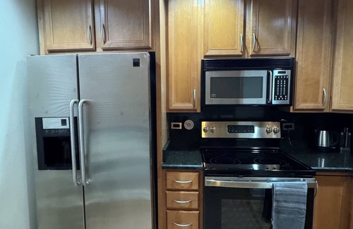 Wicker Park Apartamento | 1-bedroom apartment in awesome Chicago with AC, WiFi and 1FREE Garage Parking