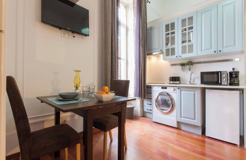 Mouraria Apartamento | 1 Bedroom Apartment Located in the Heart of Lisbon City