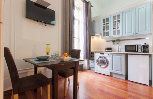 Mouraria Apartamento | 1 Bedroom Apartment Located in the Heart of Lisbon City