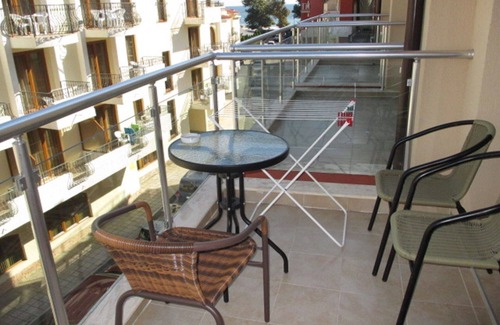 Sozopol Apartamento | Apartamento de 1 dormitorio con vista al mar cerca de la playa en Sozopol, Bulgaria